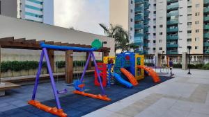 Legeområdet for børn på Open Door Apartamento com vista para o Mar