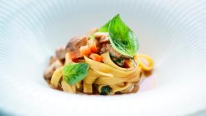 Φαγητό σε αυτό το ξενοδοχείο ή κάπου εκεί κοντά +60 φωτογραφίες