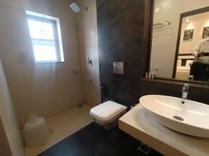 Vannituba majutusasutuses Yuvraj Palace Inn