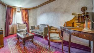 Istumisnurk majutusasutuses Roc Blanc Hotel & Spa