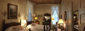 Ein Bett oder Betten in einem Zimmer der Unterkunft Franklin Terrace Bed and Breakfast