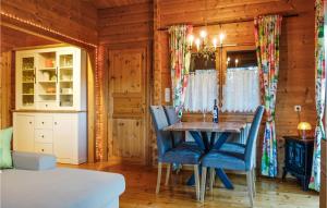 Fotografie z fotogalerie ubytování Cozy Home In Diemelsee With Wifi v destinaci Diemelsee
