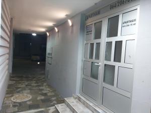 S Apartmani Priboj的门面或入口