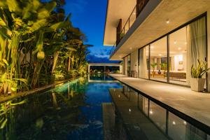 Bazén v ubytování Akala Villa Hoi An nebo v jeho okolí