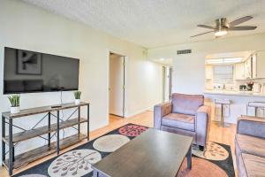 Las Vegas Condo Explore The Strip and Downtown
