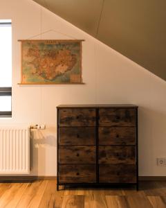 Fotografie z fotogalerie ubytování Scenic Penthouse - Ocean view & skylight windows v destinaci Siglufjörður