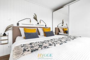 Schwimmendes Haus Hygge Olpenitz客房内的一张或多张床位