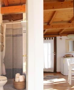 A bathroom at Casa San Tomè