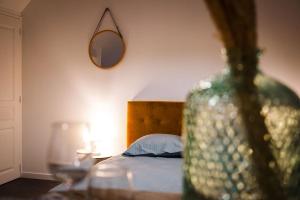 Posteľ alebo postele v izbe v ubytovaní Le Nid • Cocoon • Netflix • Proche Centre-Ville + 14 fotografií