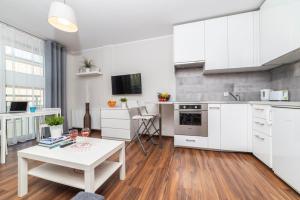Kuchyňa alebo kuchynka v ubytovaní Apartament Sobieskiego 2 Parking gratiss