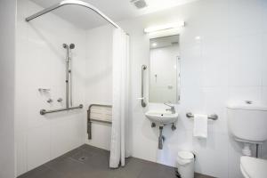 Bany a Doncaster Apartments by Nightcap Plus