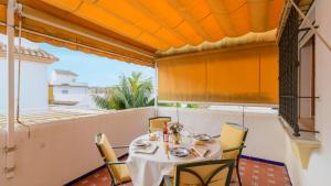 Μπαλκόνι ή βεράντα στο Apartamento Caracola Chipiona by Ruralidays +14 φωτογραφίες