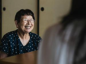 Os clientes hospedados em RITA Izumo Hirata