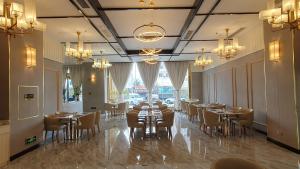 Legend Hotel and Resort餐厅或其他用餐的地方