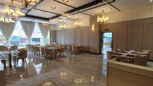 Legend Hotel and Resort餐厅或其他用餐的地方