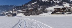 Obiekt Appart Tirol zimą