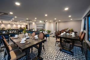 Un lugar para sentarse en Hanoi L'Heritage Hotel & Gym - Spa
