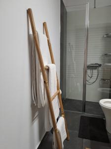 Koupelna v ubytování Vrachos Suites