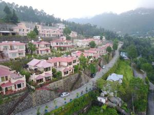 BhowāliにあるWinged Villa A7の家並みと道路の景色 +11枚の写真