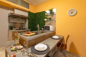 Kép LARGE TERRACE + quiet apt szállásáról Szófiában a galériában