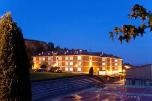 Budova, kde se aparthotel nachází