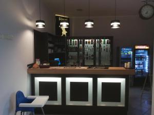 Lounge alebo bar v ubytovaní Hotel Na Wzgórzu