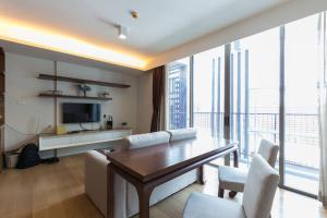 5 stars 1 BedroomTub BathShower Bangkok Downtown Near Emquartier Shopping Mall 휴식 공간