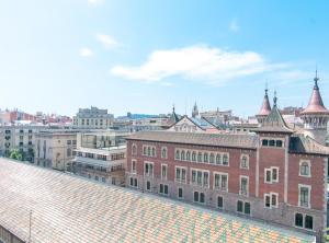 Nespecifikovaný výhled na destinaci Barcelona nebo výhled na město při pohledu z apartmánu