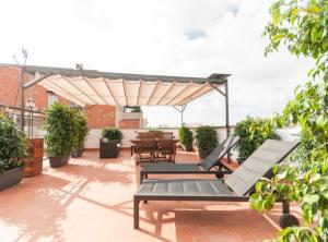 Patio nebo venkovní prostory v ubytování Picasso Suites