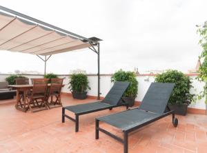 Balkón nebo terasa v ubytování Picasso Suites