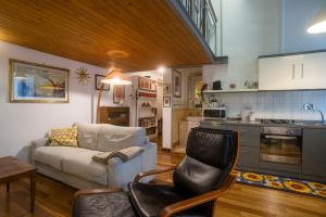 Kuchyň nebo kuchyňský kout v ubytování Loft in Testaccio