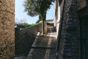 Fotografija v galeriji nastanitve Albergo Diffuso Crispolti v mestu Labro