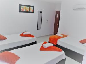 Hotel Don Jose客房内的一张或多张床位