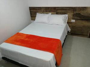 Hotel Don Jose客房内的一张或多张床位