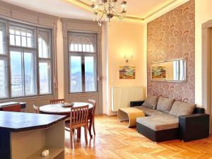 Gallery image of F14 Guest house by Small Home Budapest in Budapest