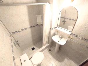 Ванная комната в Rialto Venezia Hotel +36 фотографий