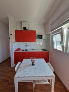 Küche/Küchenzeile in der Unterkunft Apartamentos Los Chorros