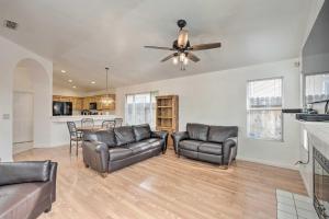 Gallery image of Cozy Home with Hot Tub about 13 Mi to Sacramento in Elk Grove