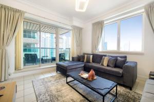 Posezení v ubytování Al Murjan, Marina - Trendy One Bedroom
