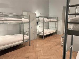 Ένα ή περισσότερα κρεβάτια σε δωμάτιο στο GLOBE Hostel Prague ADULTS ONLY