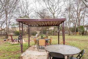 Gallery image of Mystic Island #1 in Birmingham