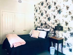 Ένα ή περισσότερα κρεβάτια σε δωμάτιο στο Pool Queen Bedroom Suite +20 φωτογραφίες