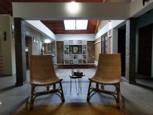 Χώρος καθιστικού στο Afrika House by Afrind Hospitality +22 φωτογραφίες