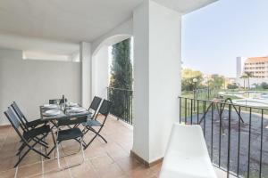 Balkón nebo terasa v ubytování 2187-Lovely 2bedrooms with pool and playground