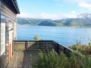 Afbeelding uit fotogalerij van 11 person holiday home in Davik-By Traum in Davik