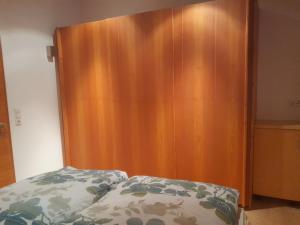 Postel nebo postele na pokoji v ubytování Haus Hotz Apart Talblick