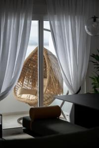 Postel nebo postele na pokoji v ubytování Blue Chill Paradise Seaview Suite w/ Kingbed