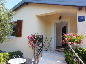Photo de la galerie de l'établissement Apartment Opatija Lovran, à Lovran