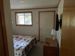 TV a/nebo společenská místnost v ubytování Blue Knob (2/Bedroom, 2/Bathroom Condo)