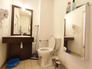 Kúpeľňa v ubytovaní Pat 83, T2, centre Luchon, wifi, casier à skis, 4 personnes